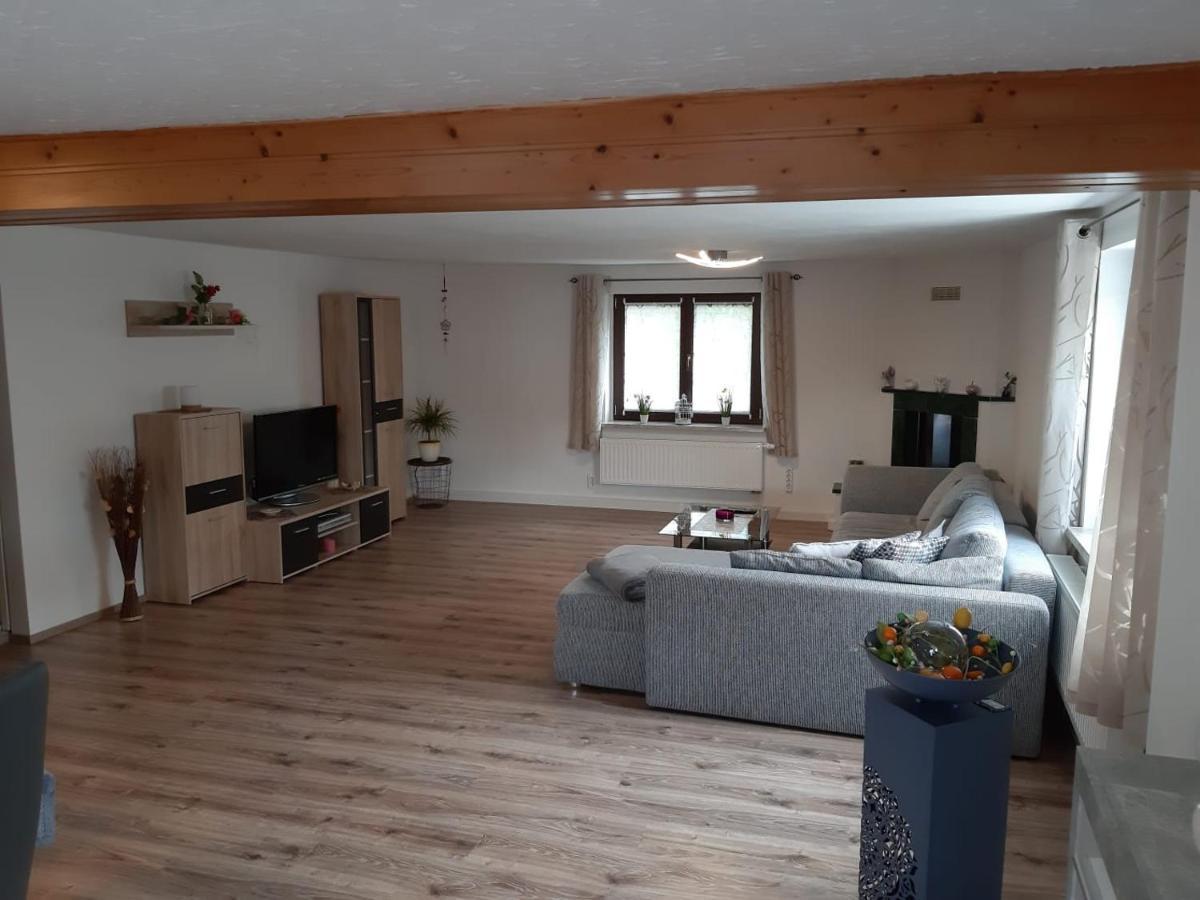 Familienfreundliche Ferienwohnung Zschorlau Exteriér fotografie